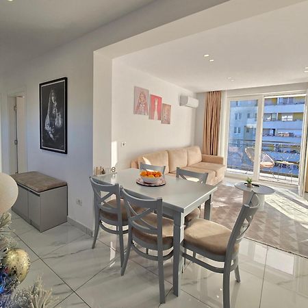 Tirana City Center Penthouse Oasis Esterno foto