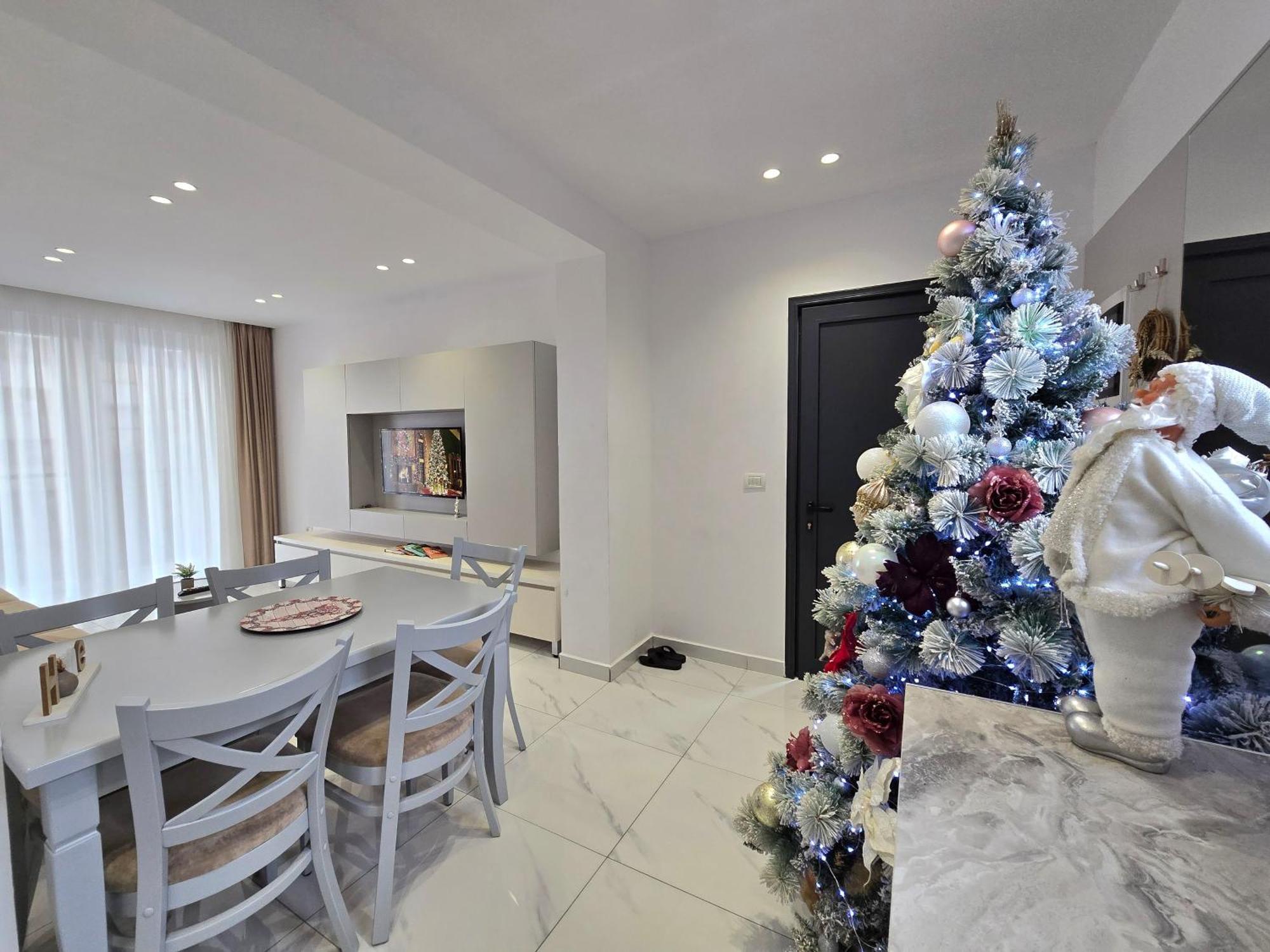 Tirana City Center Penthouse Oasis Esterno foto