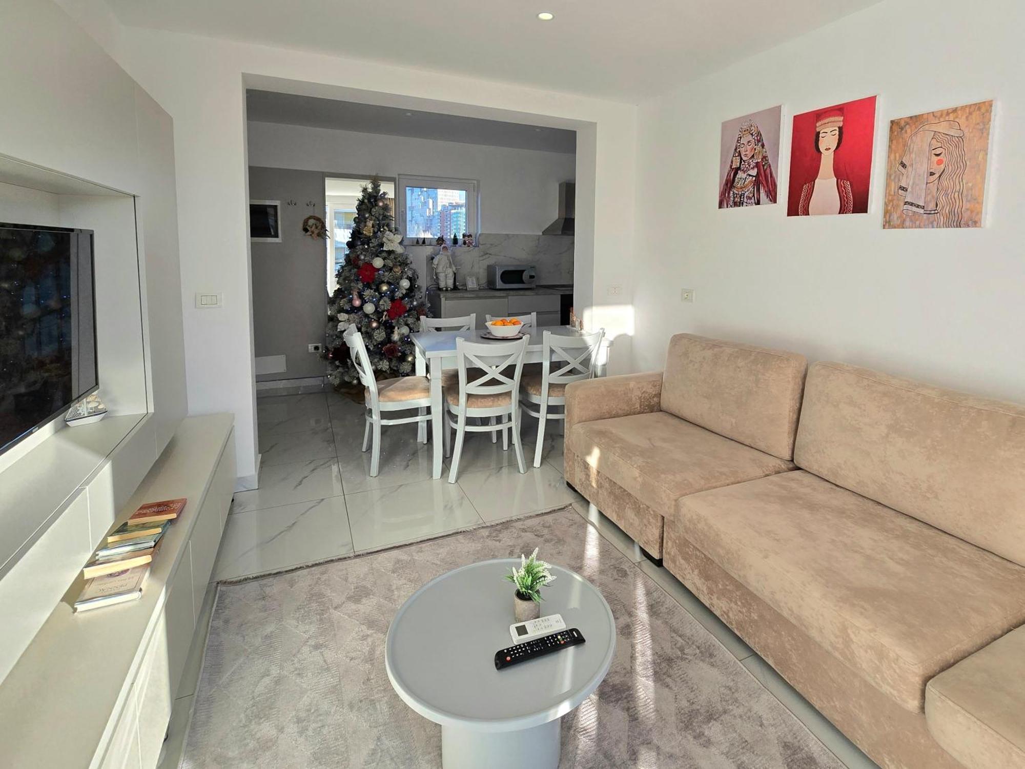 Tirana City Center Penthouse Oasis Esterno foto