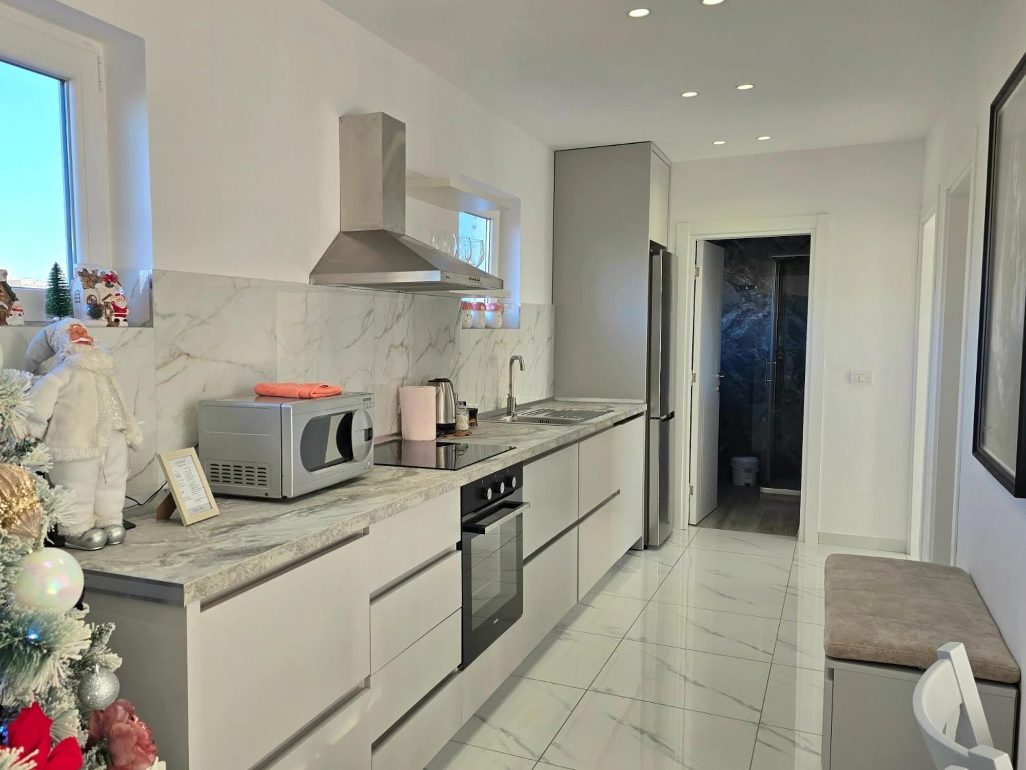 Tirana City Center Penthouse Oasis Esterno foto